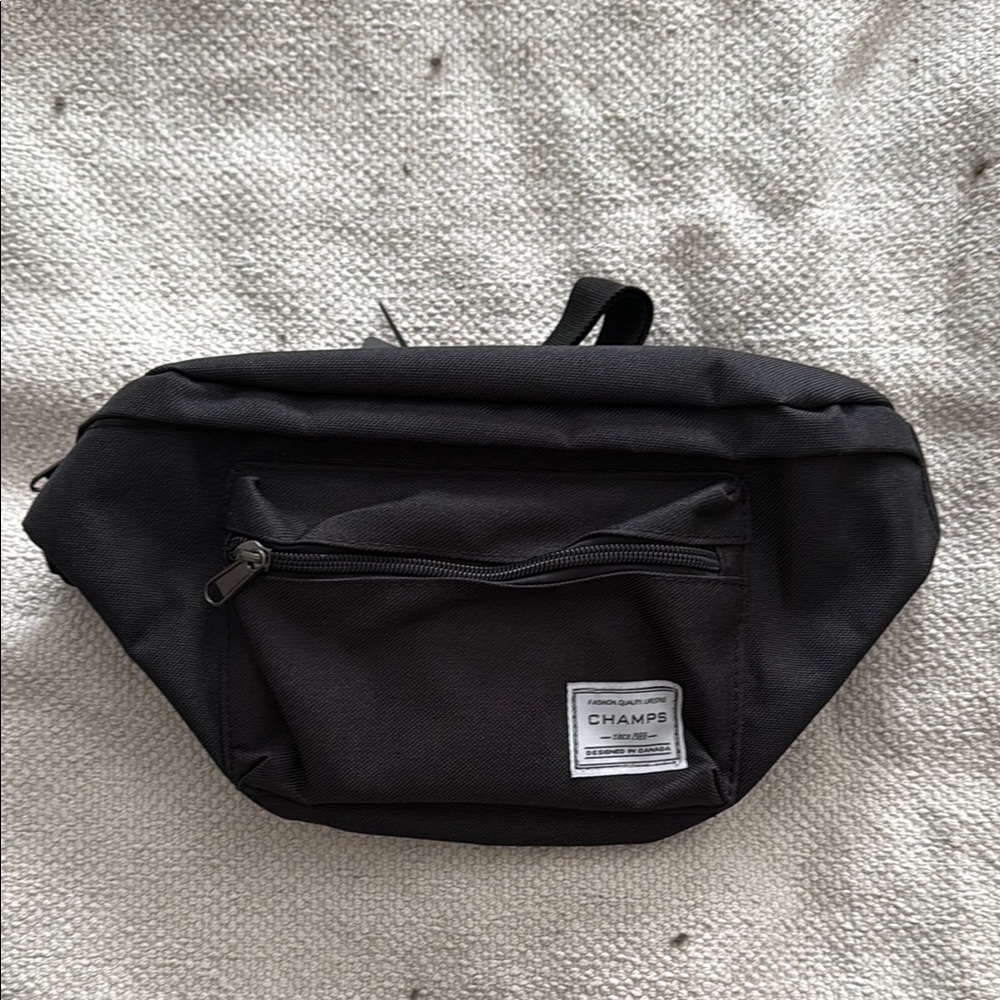 Champs Black Men's Bag